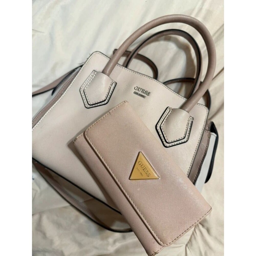 Guess Pink Tote Wallet Set